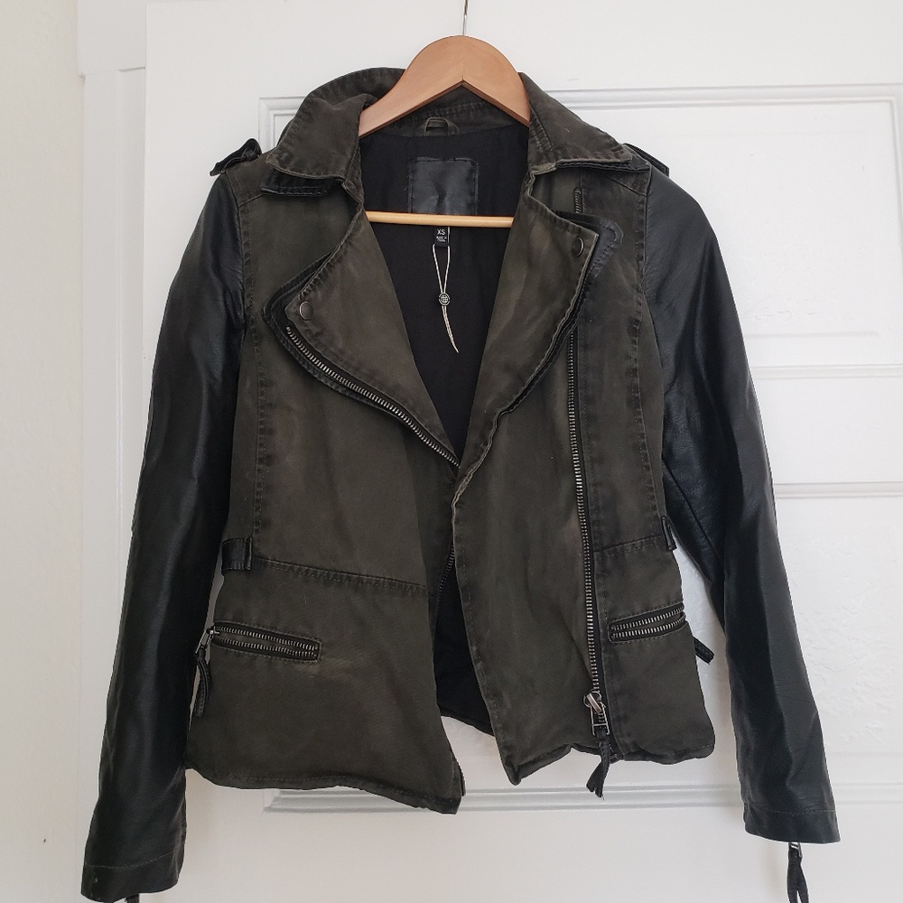 BCBG Bomber